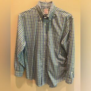 Men’s Brooks Brothers medium dress shirt